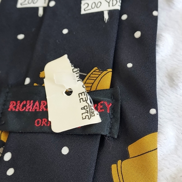 Vintage Golf Tie Richard Torrey Necktie Bench Warmers NWT 100% Silk Bucket Balls - Picture 2 of 12